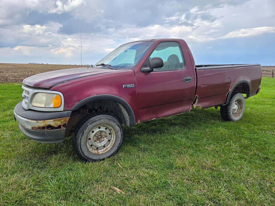 Image of Ford F-150 Primary image