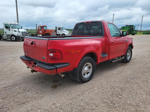 Image of Ford F-150 equipment image 2