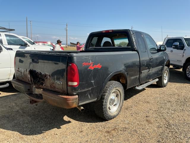Image of Ford F-150 equipment image 4