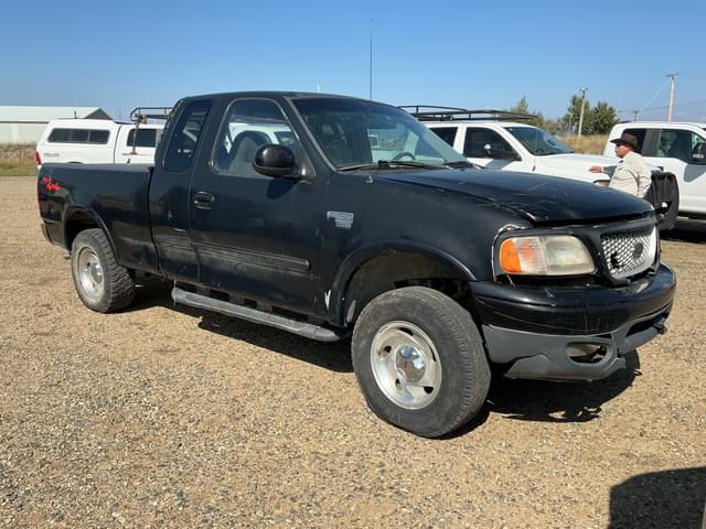 Image of Ford F-150 equipment image 2