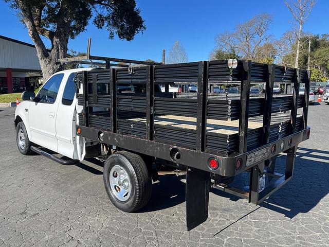 Image of Ford F-150 equipment image 3