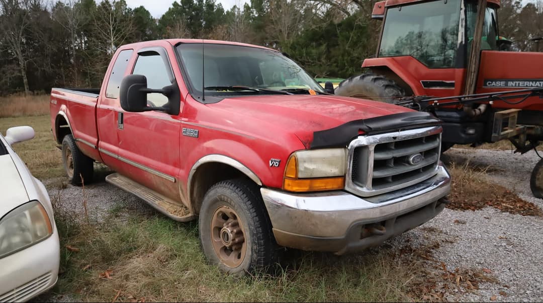 Image of Ford F-250 Primary image