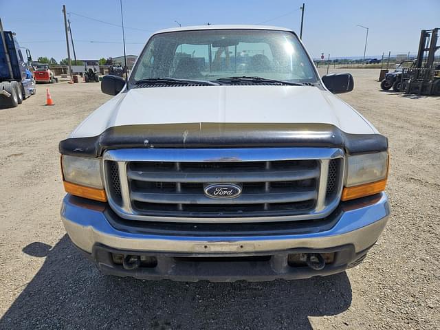 Image of Ford F-250 equipment image 1
