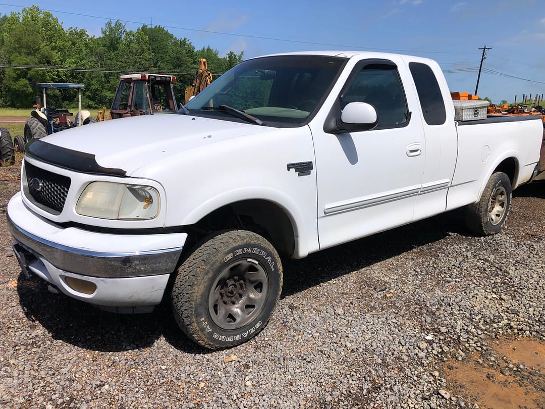 Image of Ford F-250 Primary image
