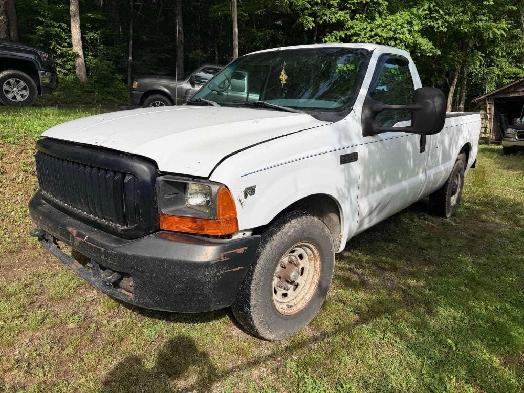 1999 Ford F-250 Equipment Image0