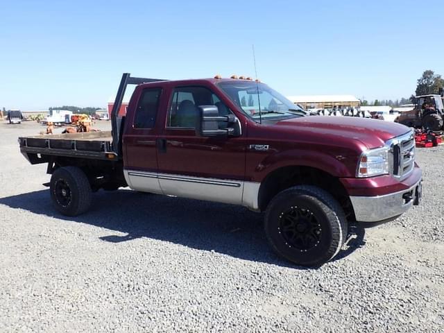 Image of Ford F-250 equipment image 1