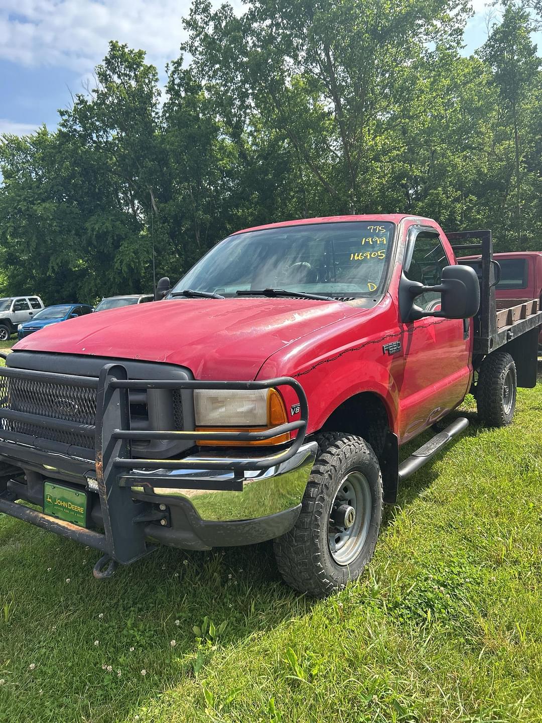 Image of Ford F-250 Primary image