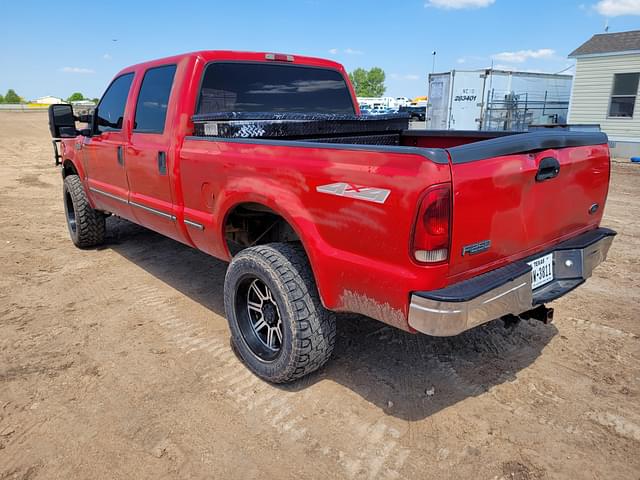 Image of Ford F-250 equipment image 3