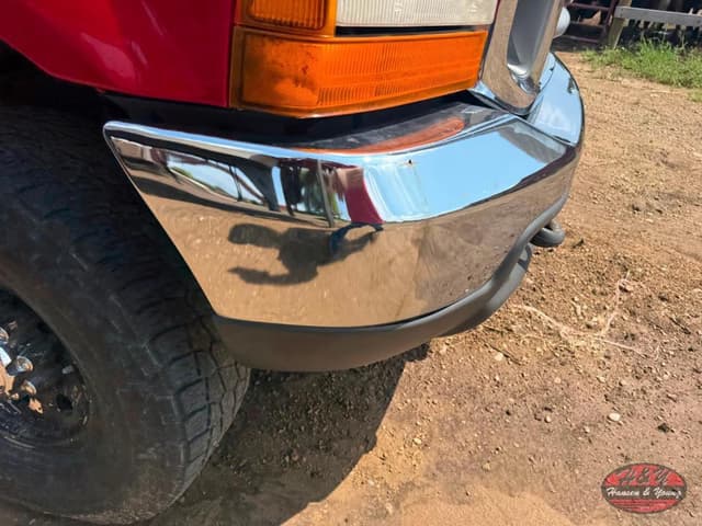 Image of Ford F-250 equipment image 4