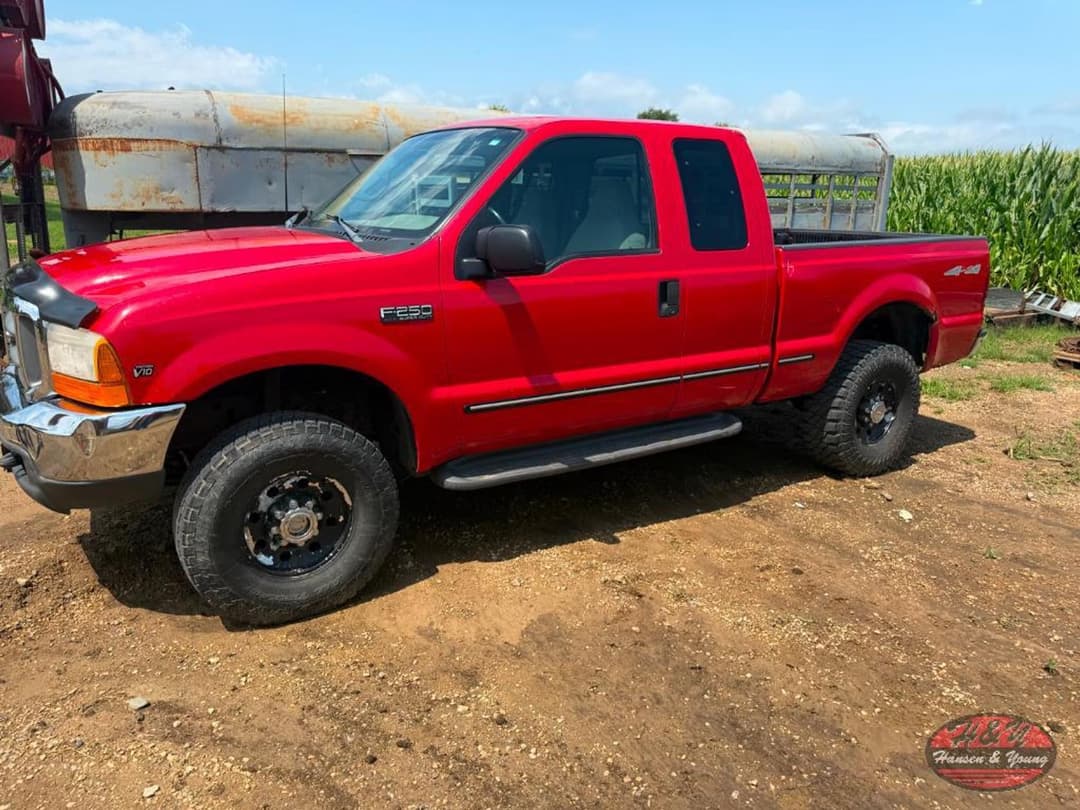 Image of Ford F-250 Primary image