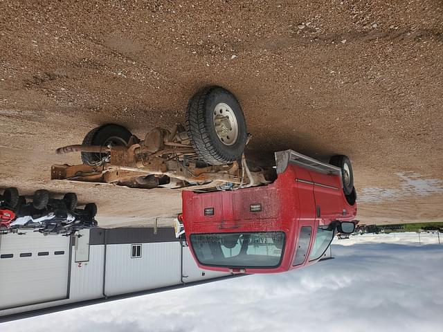 Image of Ford F-250 equipment image 3