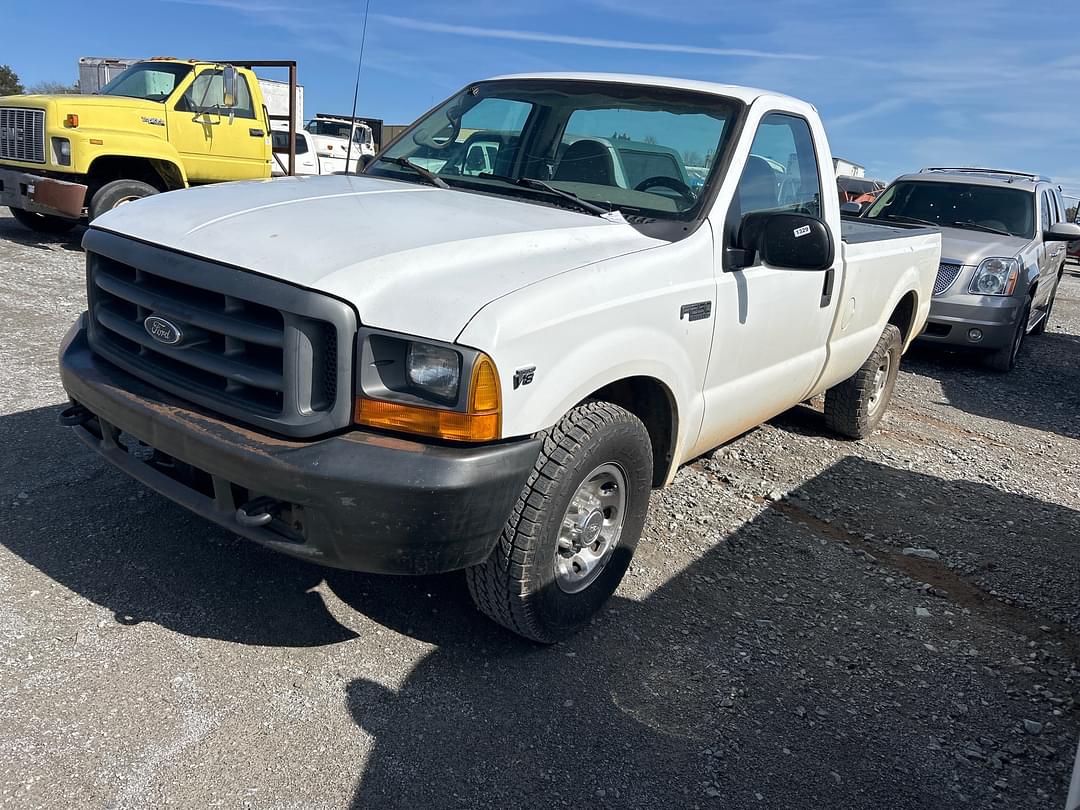 Image of Ford F-250 Primary image