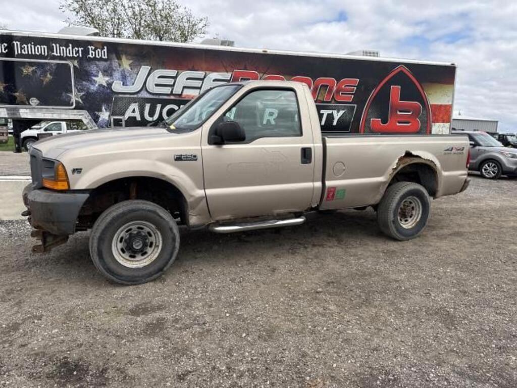 Image of Ford F-250 Primary image