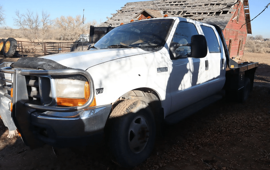 Image of Ford F-350 Image 0