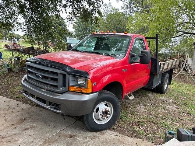 Image of Ford F-350 equipment image 1