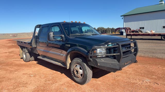 Image of Ford F-350 equipment image 1