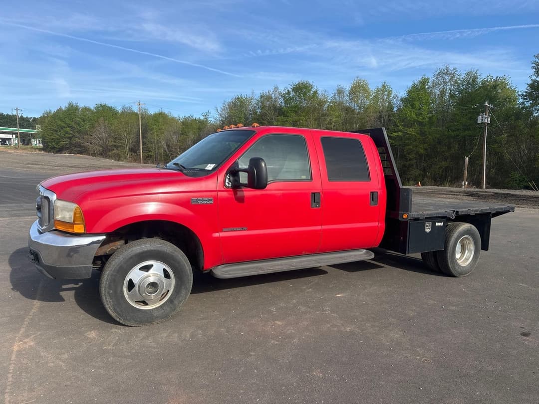 Image of Ford F-350 Primary image