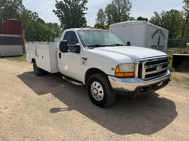 Image of Ford F-350 equipment image 1