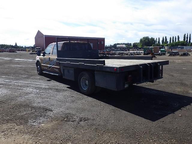 Image of Ford F-350 equipment image 4