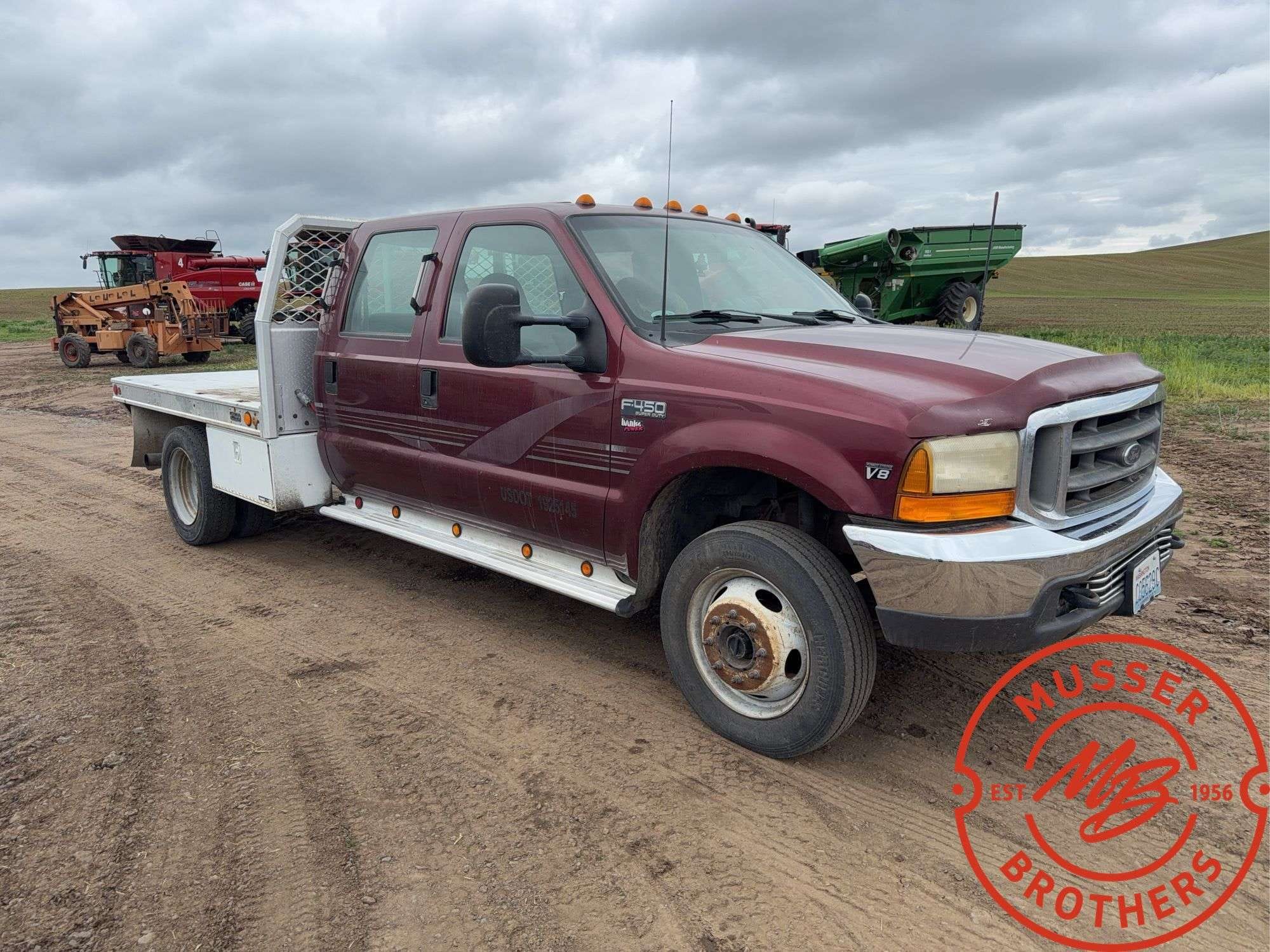1999 Ford F-450 Equipment Image0