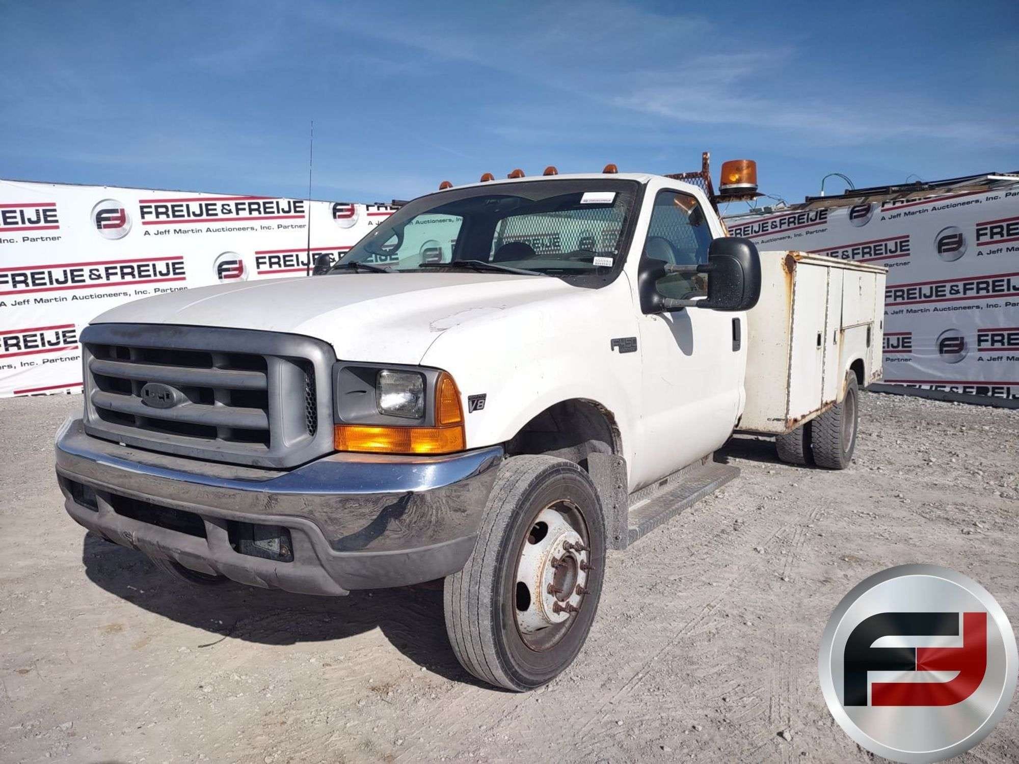 1999 Ford F-450 Equipment Image0