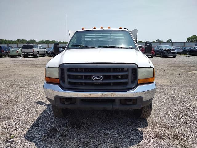 Image of Ford F-450 equipment image 1