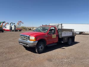 1999 Ford F-550 Image