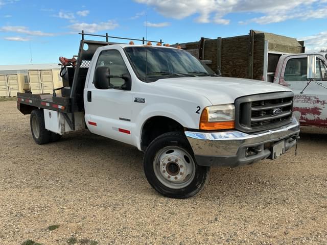Image of Ford F-550 equipment image 2