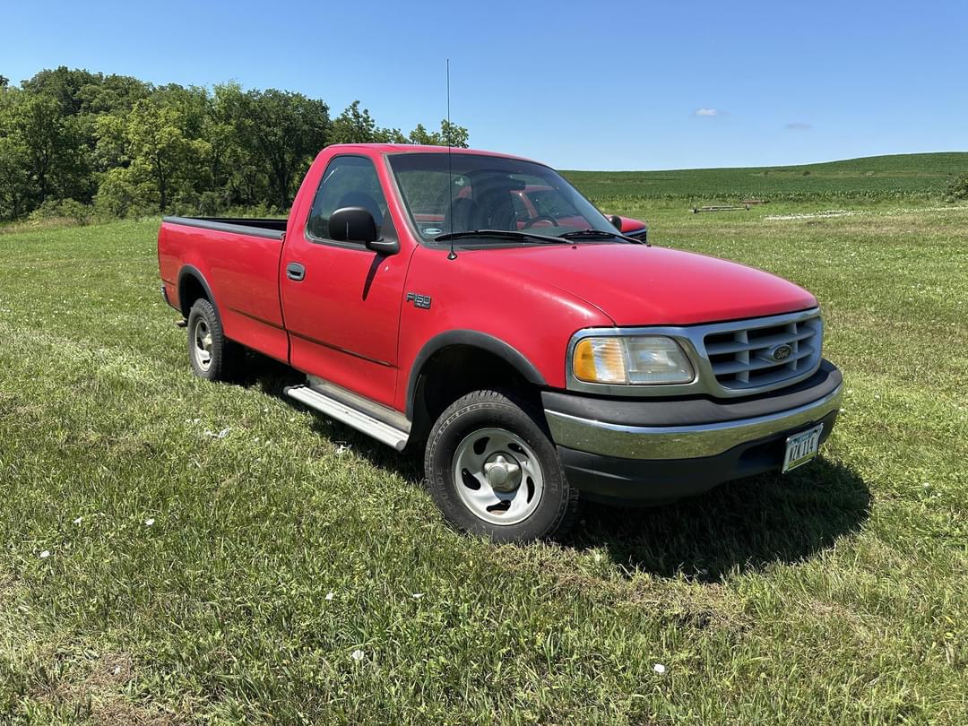 Image of Ford F-150 Primary image