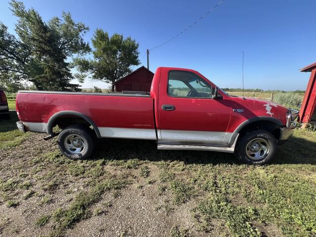 Image of Ford F-150 equipment image 3