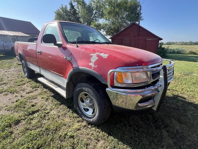 Image of Ford F-150 equipment image 2