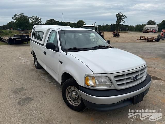 Image of Ford F-150 equipment image 1