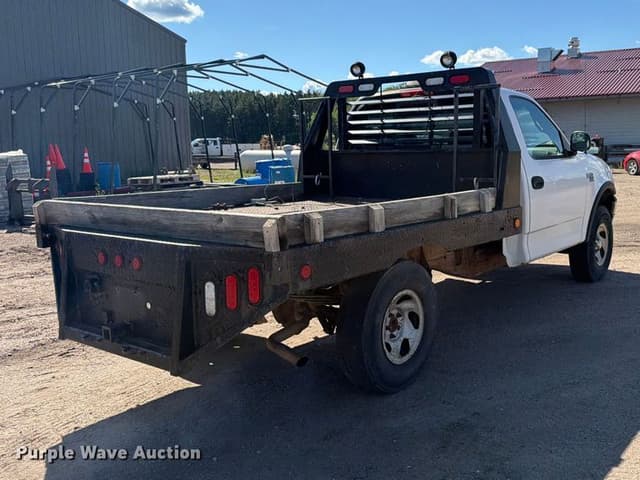 Image of Ford F-150 equipment image 4