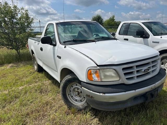 Image of Ford F-150 equipment image 1