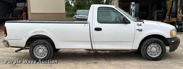 Image of Ford F-150 equipment image 3