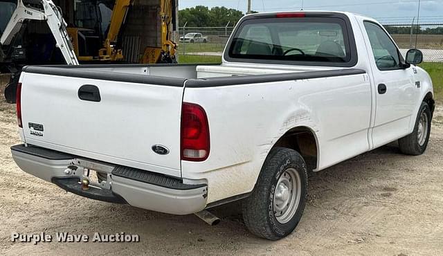 Image of Ford F-150 equipment image 4