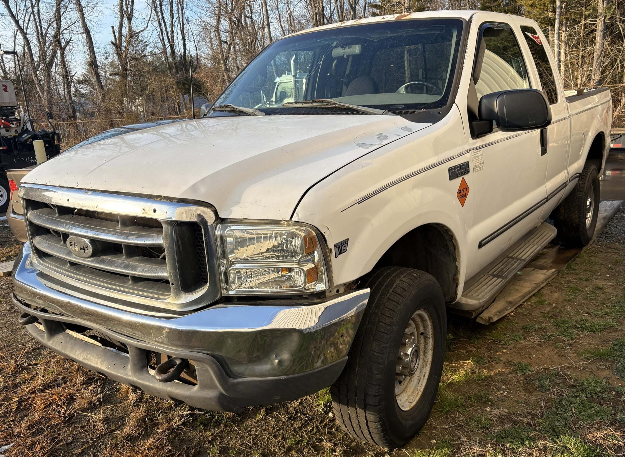 1999 Ford F-250 Equipment Image0