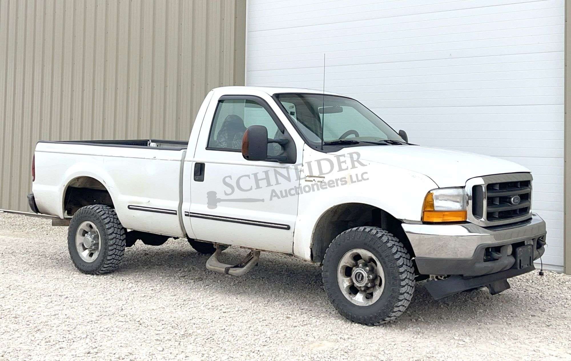 1999 Ford F-250 Equipment Image0