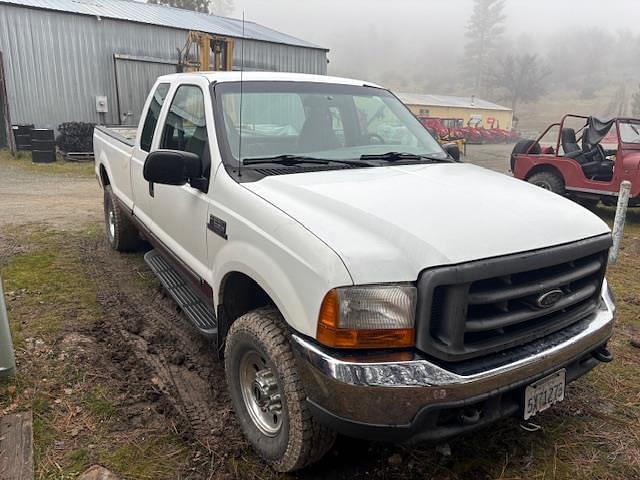 Image of Ford F-250 equipment image 2