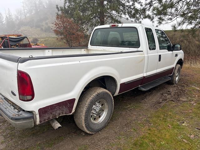 Image of Ford F-250 equipment image 1