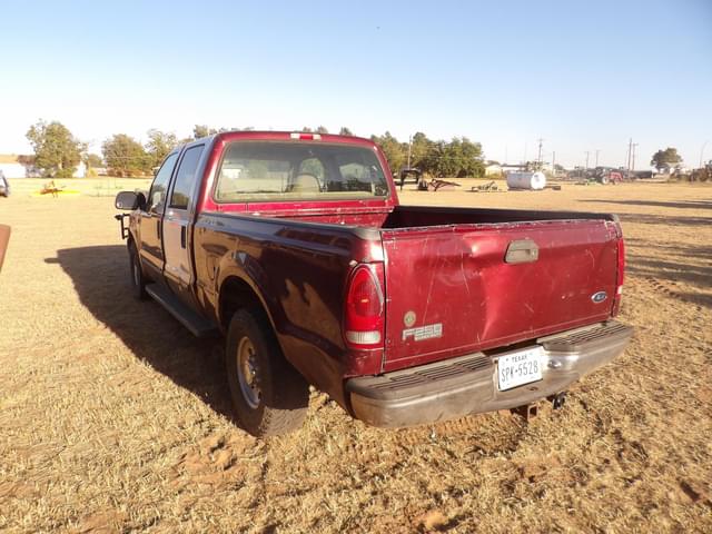Image of Ford F-250 equipment image 4
