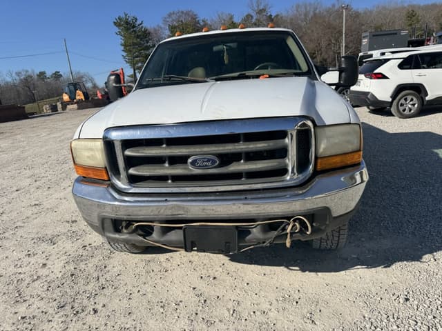 Image of Ford F-250 equipment image 1
