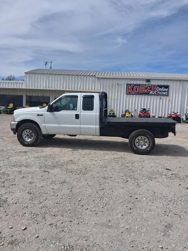 Image of Ford F-250 equipment image 1