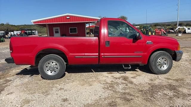 Image of Ford F-250 equipment image 4