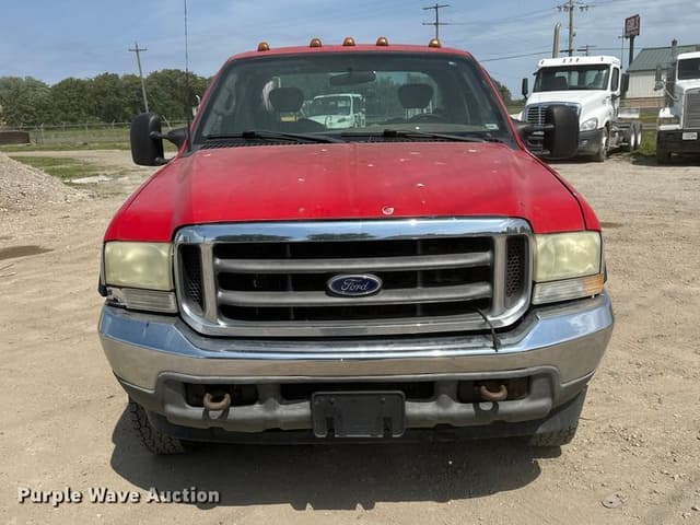 Image of Ford F-250 equipment image 1