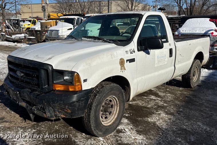 Image of Ford F-250 Primary image