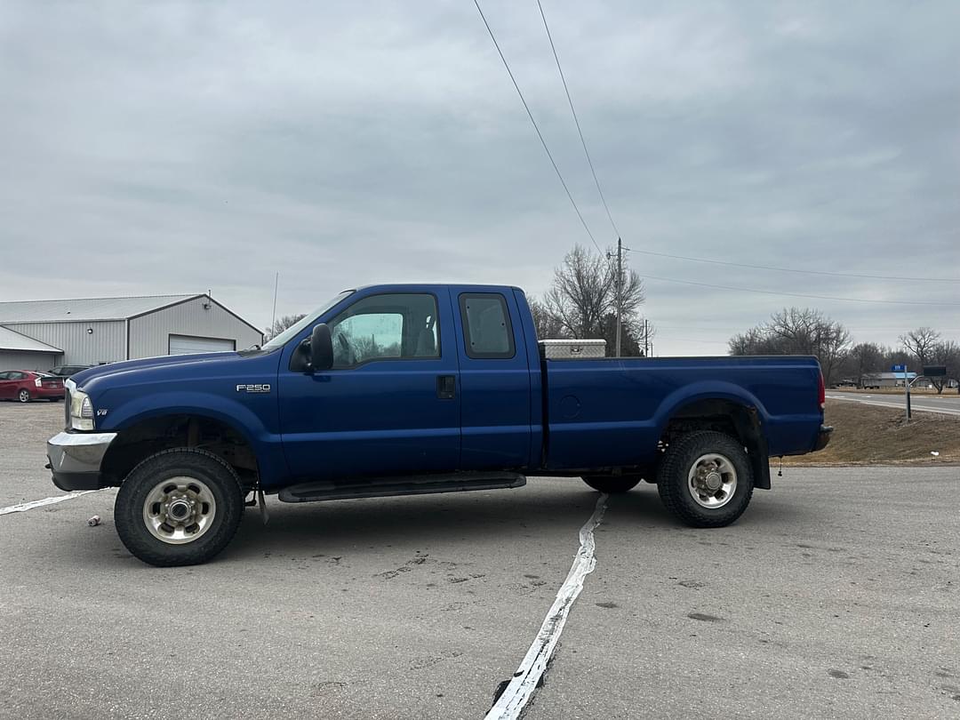 Image of Ford F-250 Primary image