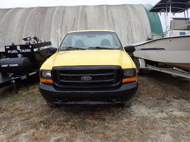 Image of Ford F-250 equipment image 1