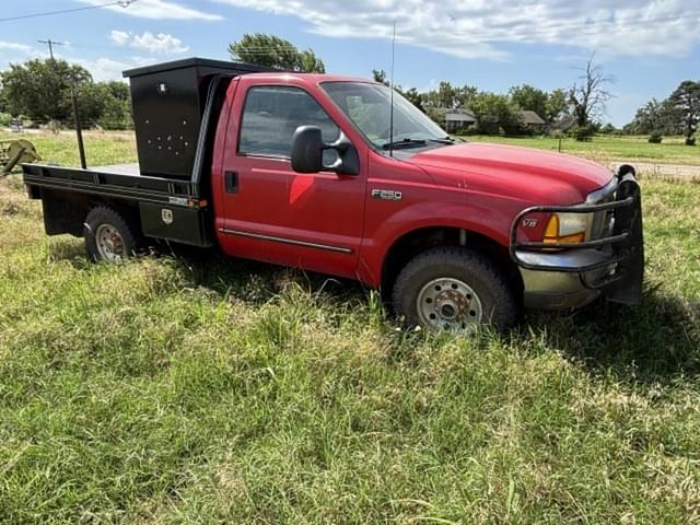 Image of Ford F-250 equipment image 1