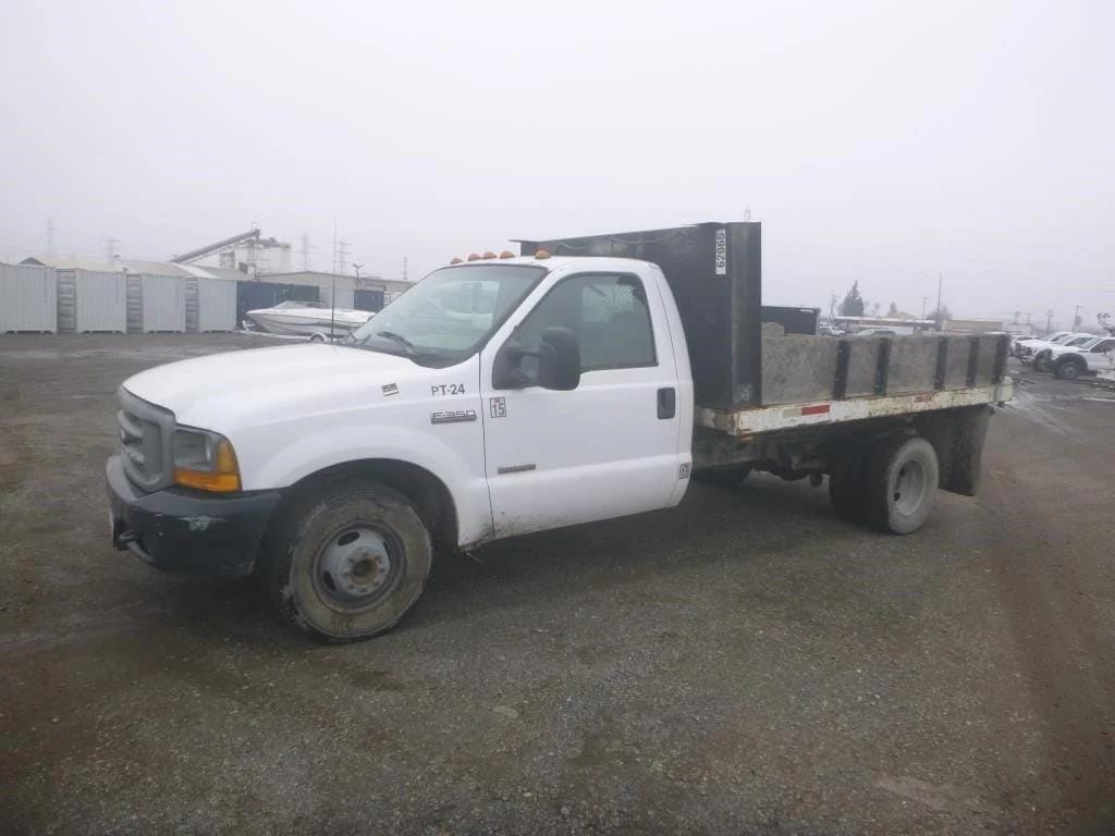 1999 Ford F-350 Equipment Image0